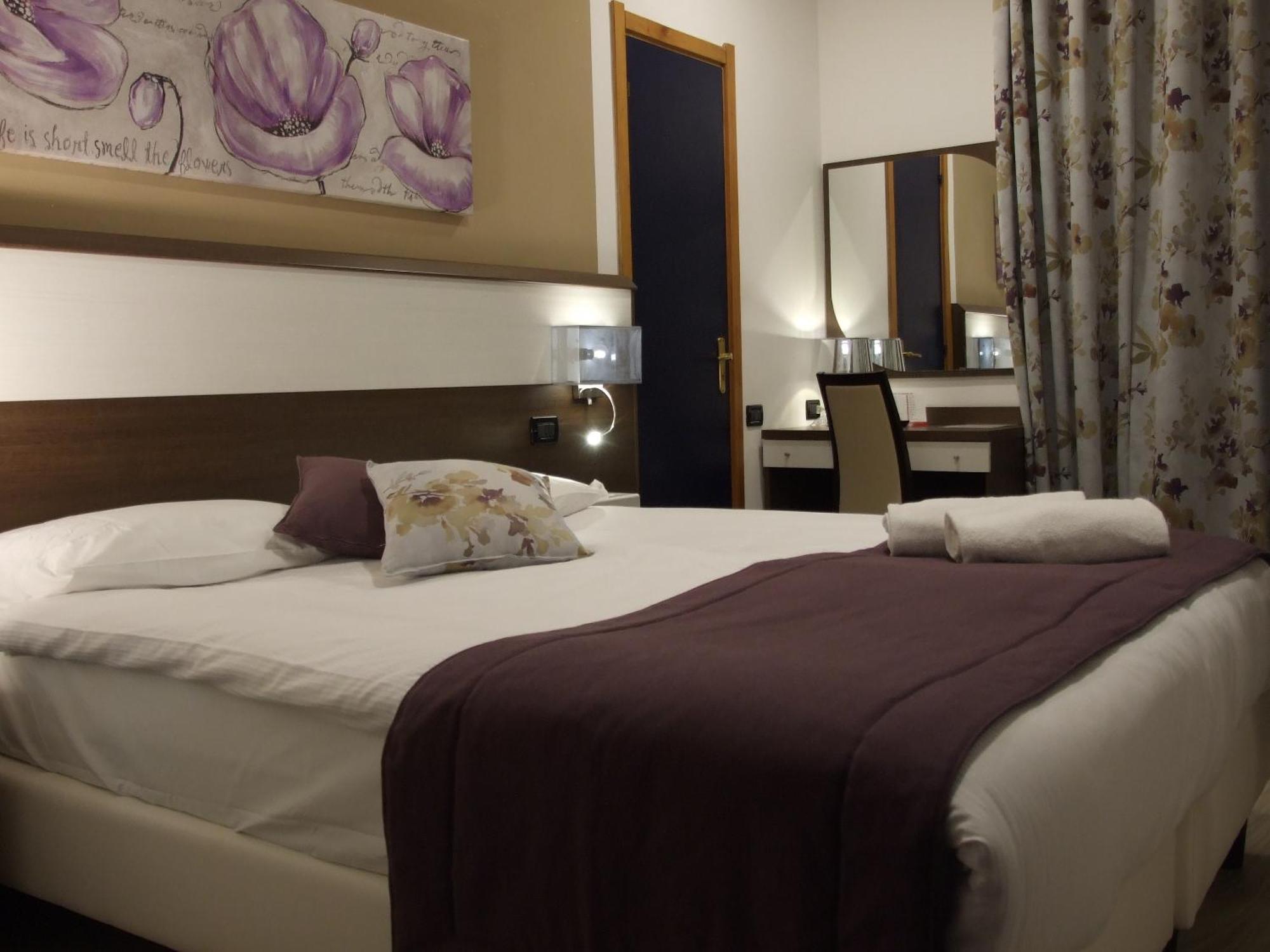 Coccodrillo Hotel & Apartments Varazze Habitación foto